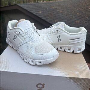 On Running Cream Athletic Shoes